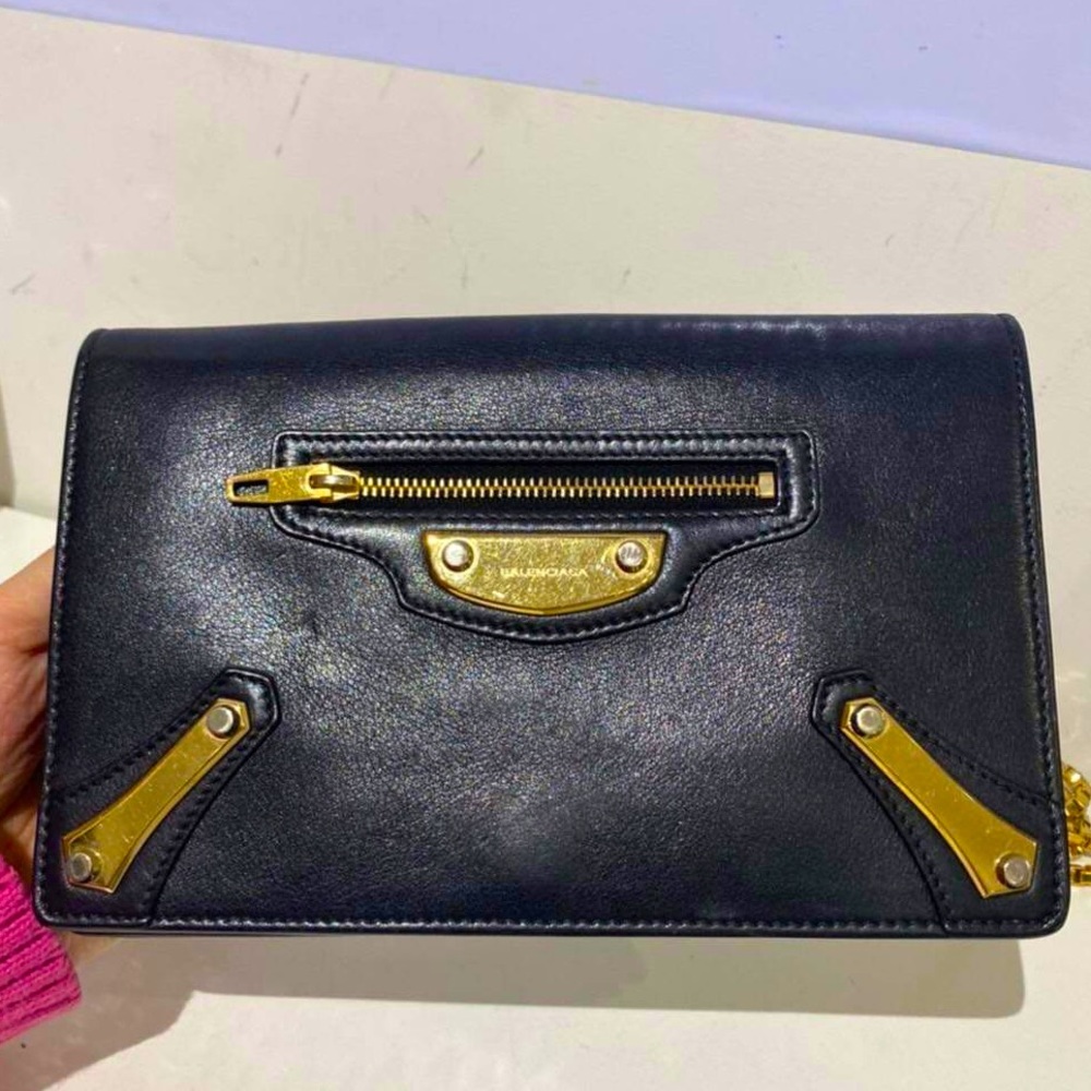 Balenciaga city wallet on chain in black leather